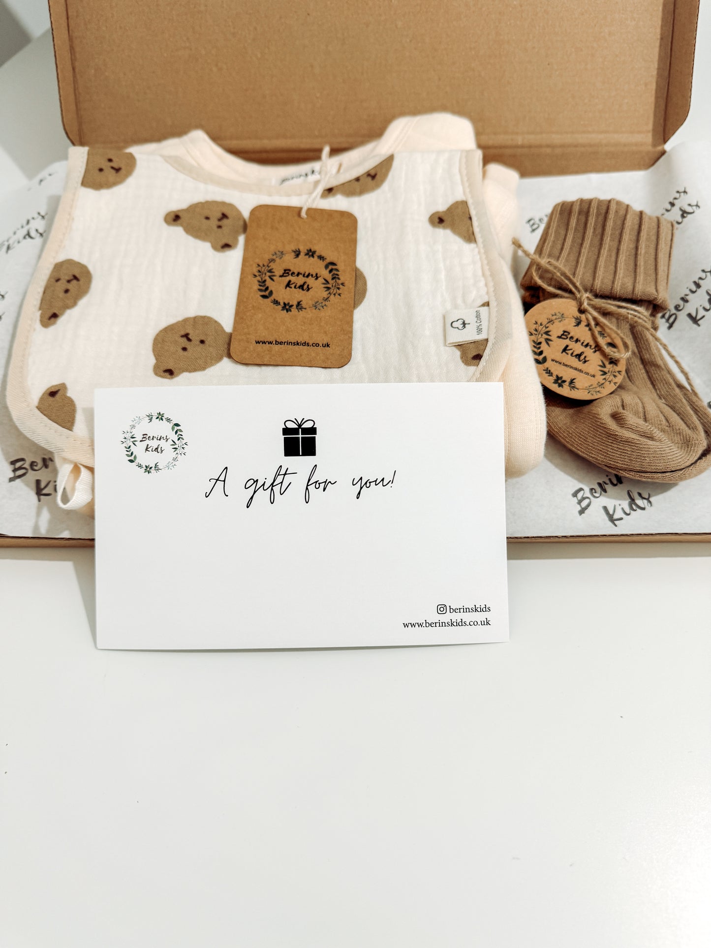 Newborn Bear Gift Set of 3|Personalised Cream Bear Cotton Romper, Bear Muslin Bib, Beige Socks