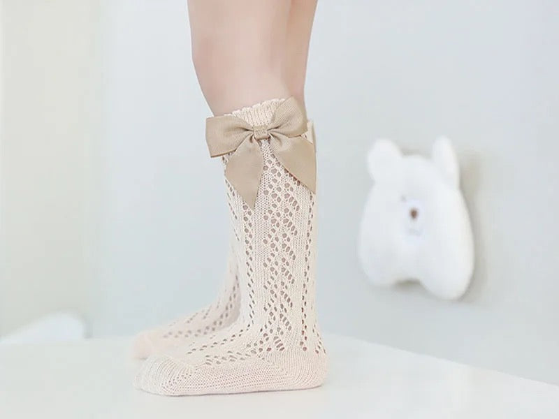 Baby/Toddler’s cotton knee high bow socks