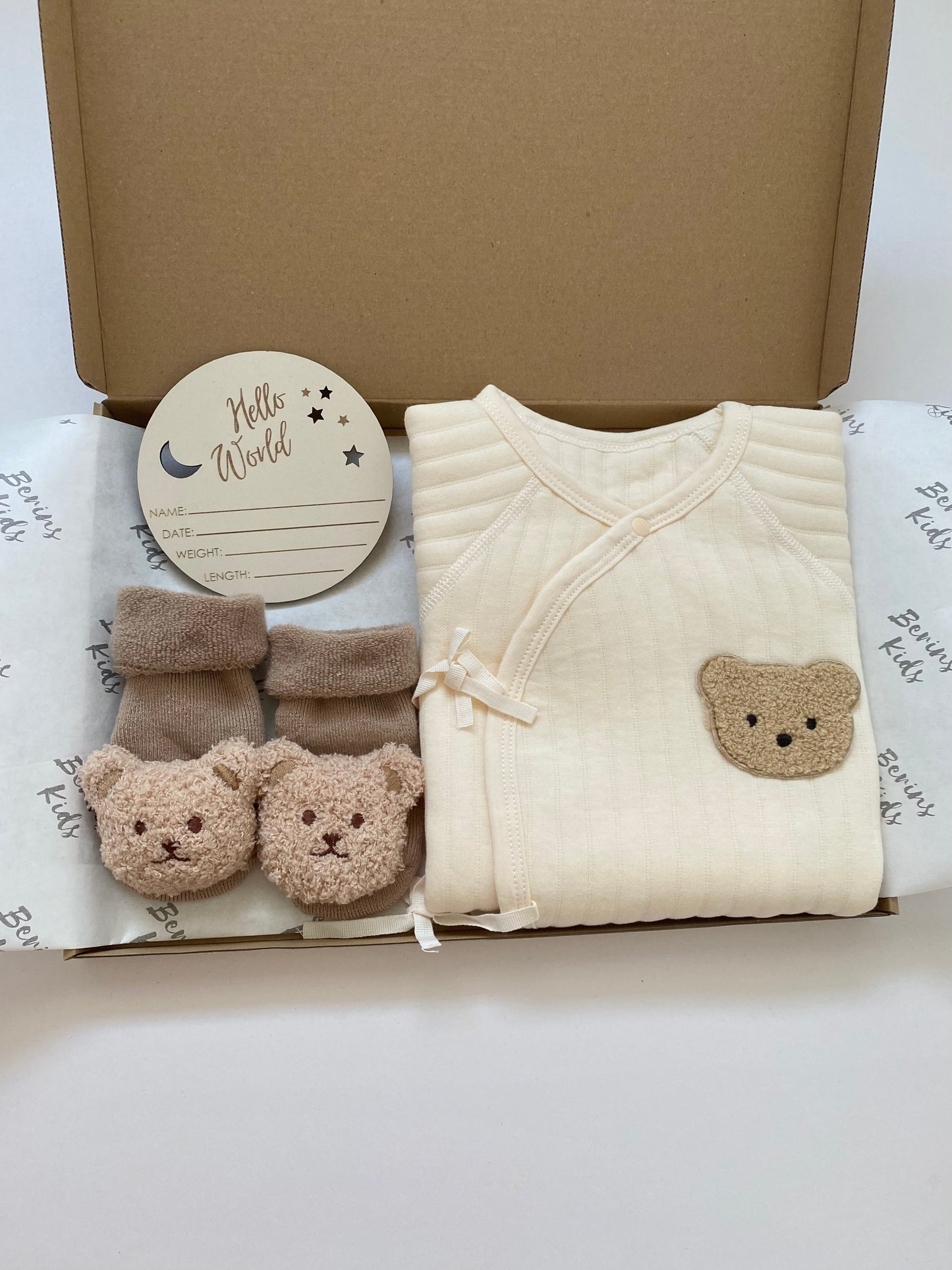 Newborn Bear Gift Set of 3| Personalised Cream Cotton Romper, Brown Bear Socks, Wooden Name Announcement Disc