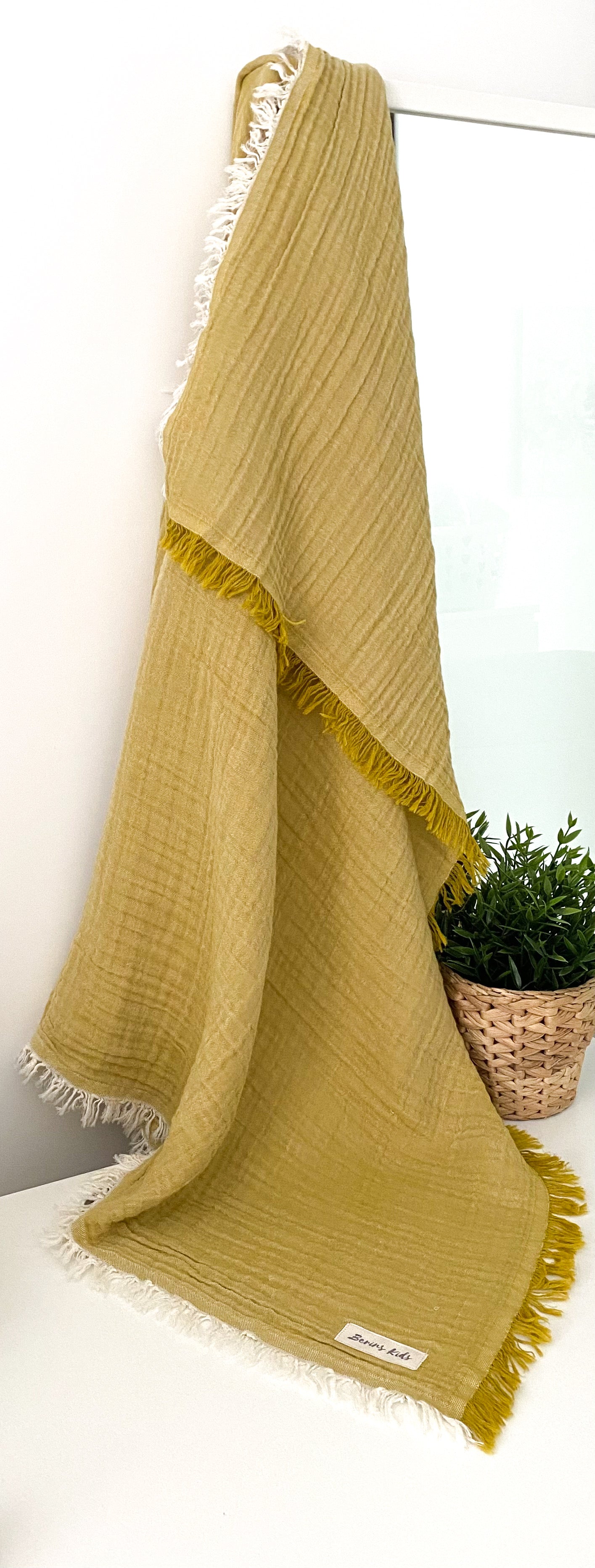 Mustard Green Soft Gauze Muslin Blanket for Baby/Kids