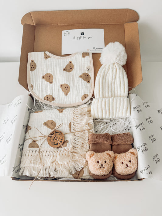 Newborn Bear Gift Set of 4 Milky White Pom Pom Hat, Happy Bear Muslin Blanket 80x65cm, Muslin Bear Bib, Brown Bear Socks