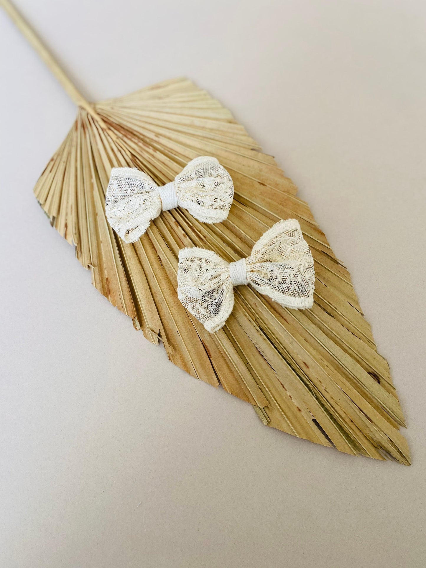 Set of 2 Bow Hair Clips for Girls | Ribbon Lace Ivory Bow Hair Clips for Party Dress